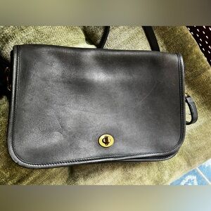 Vintage Coach Penny Pocket Purse Crossbody